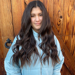 Meet your Posher, Amaya